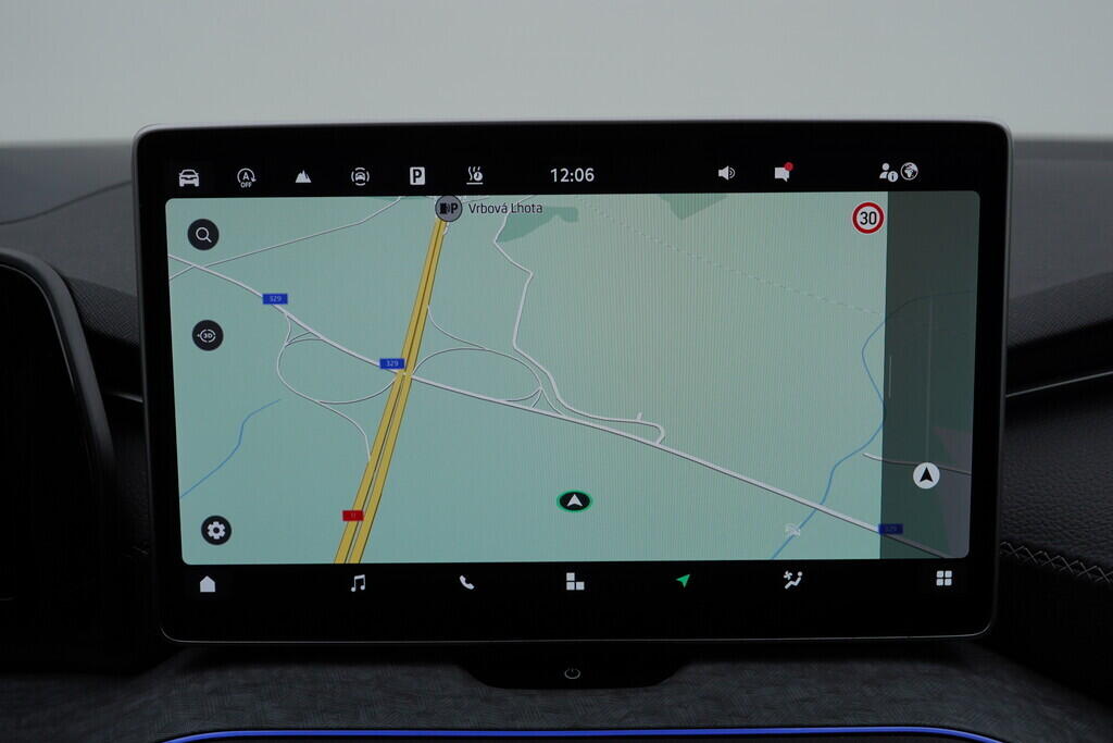 OV190V07298_36.webp_KODIAQ Selection 2.0 TDI 142 kW automat, DPH