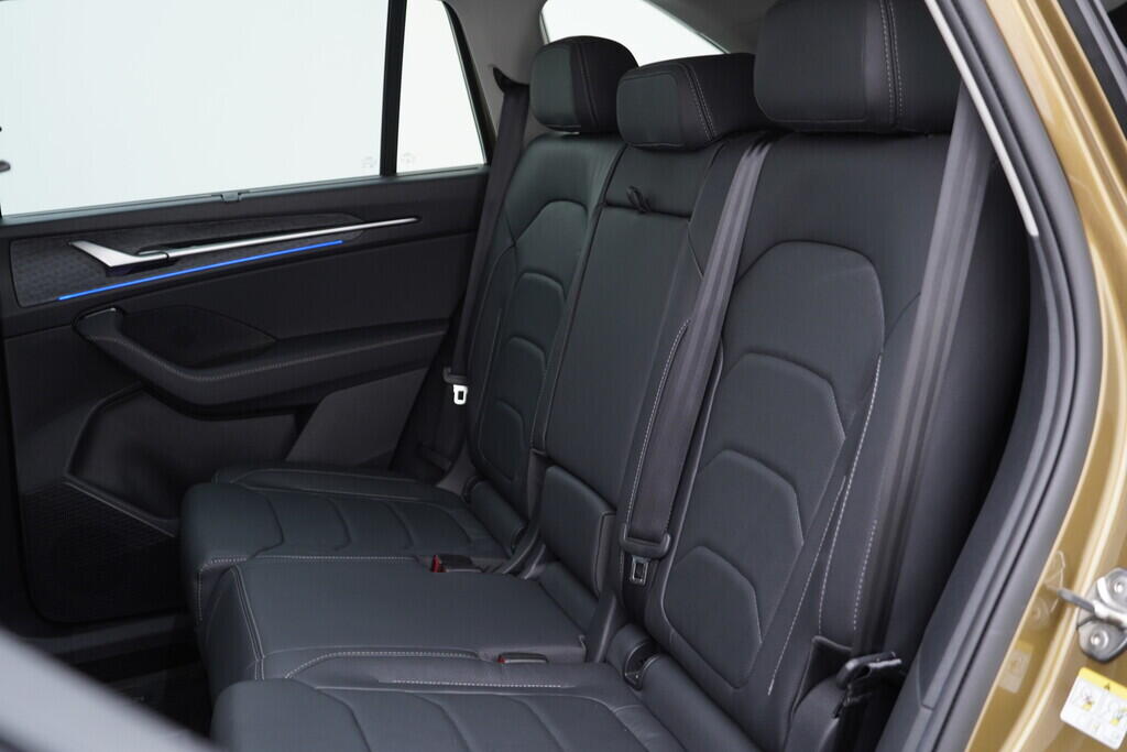 OV190V07298_41.webp_KODIAQ Selection 2.0 TDI 142 kW automat, DPH