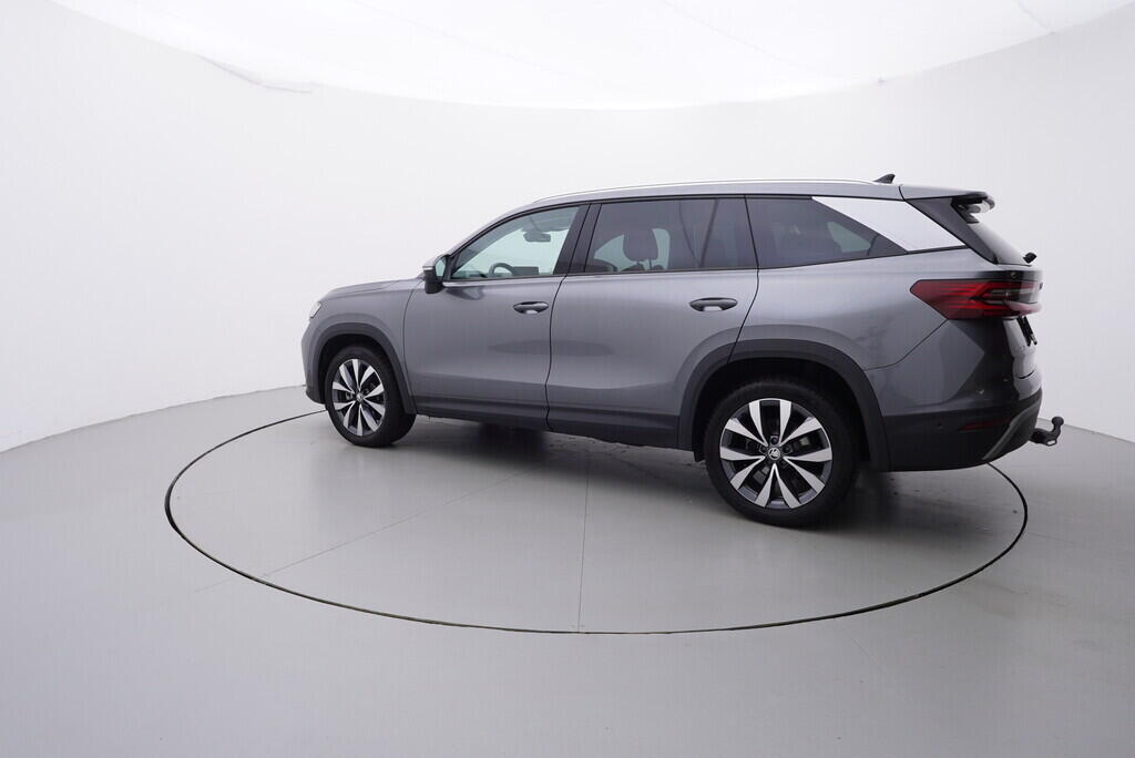 OV190V07318_12.webp_KODIAQ Selection 2.0 TDI 142 kW automat, DPH