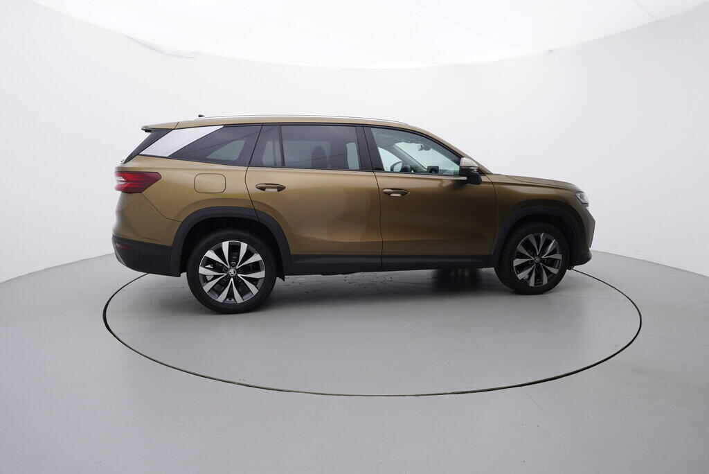 OV190V07319_15.webp_KODIAQ Selection 2.0 TDI 142 kW automat, DPH