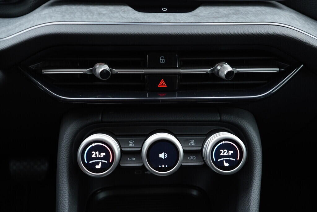 OV190V07319_38.webp_KODIAQ Selection 2.0 TDI 142 kW automat, DPH