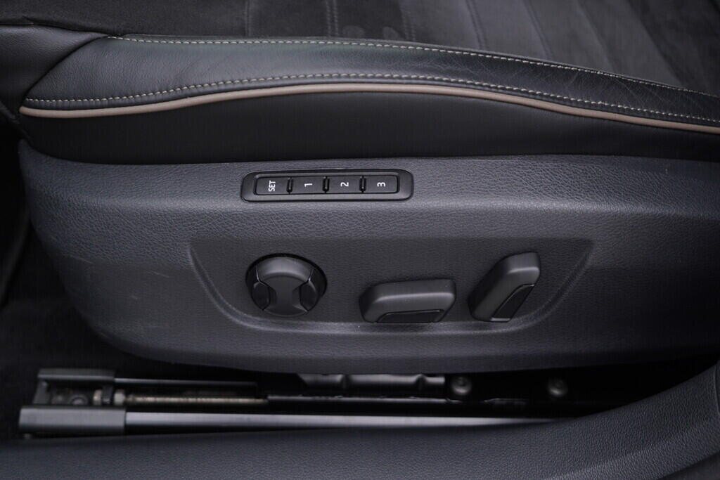 OV190V07322_23.webp_SUPERB Scout 2.0 TDI 147 kW automat, DPH