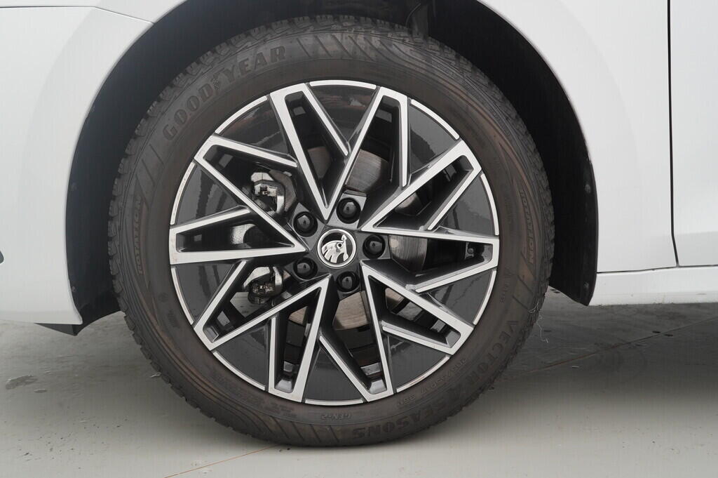 OV190V07348_32.webp_OCTAVIA  2.0 TDI 110 kW automat, DPH