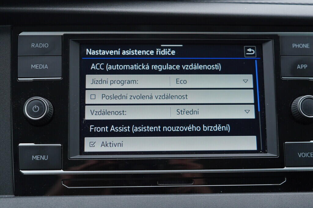 OV190V07351_28.webp_CARAVELLE  2.0 TDI 110 kW automat, DPH
