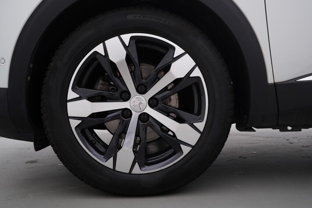 OV190V07361_45.webp_3008 Crossway 1.2  96 kW manuál