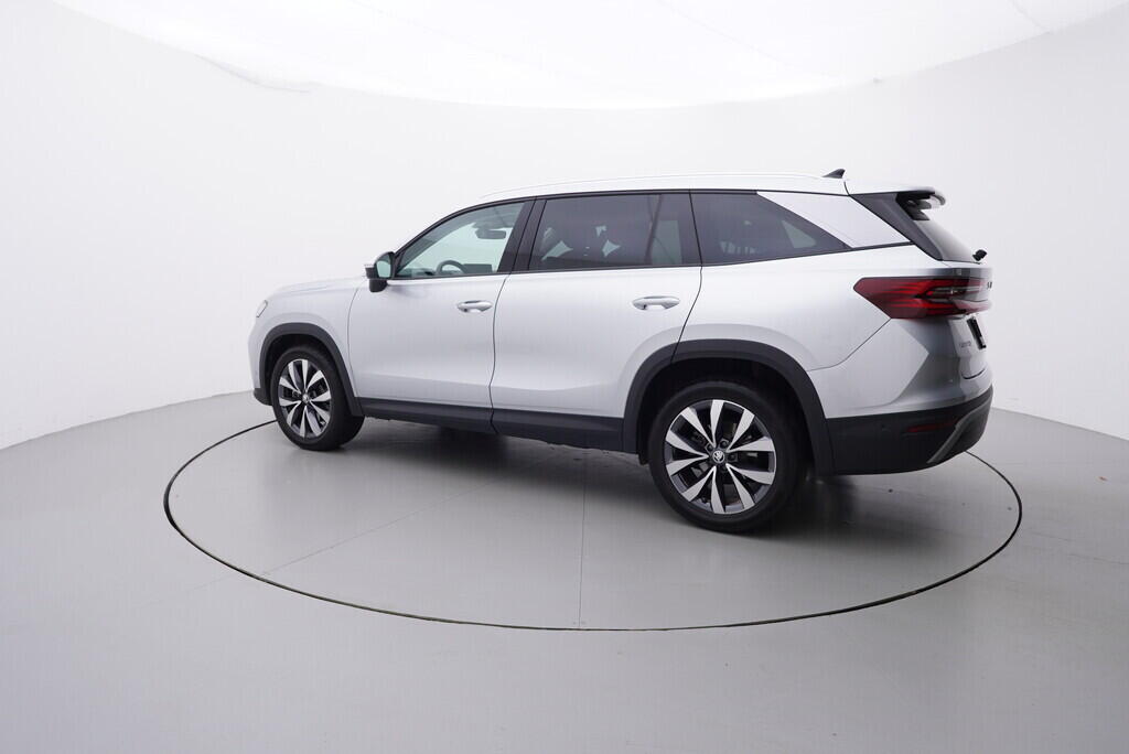 OV190V07383_12.webp_KODIAQ Selection 2.0 TDI 142 kW automat, DPH