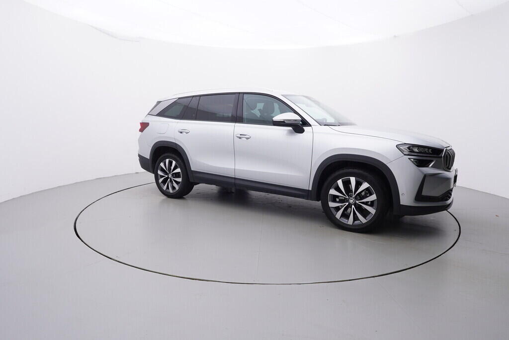 OV190V07383_16.webp_KODIAQ Selection 2.0 TDI 142 kW automat, DPH