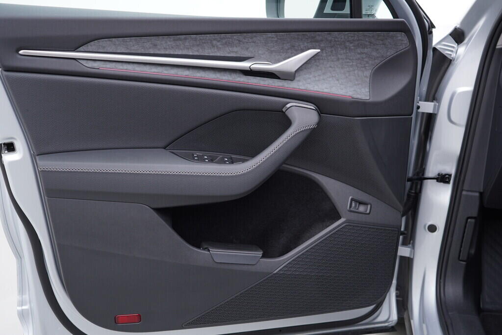OV190V07383_19.webp_KODIAQ Selection 2.0 TDI 142 kW automat, DPH