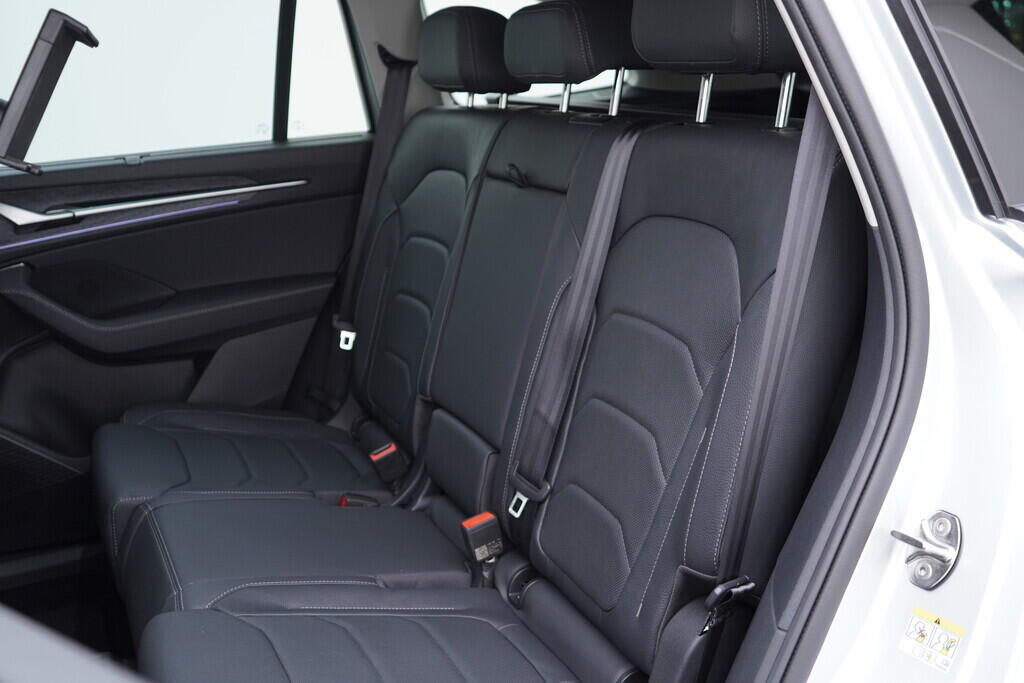 OV190V07383_40.webp_KODIAQ Selection 2.0 TDI 142 kW automat, DPH