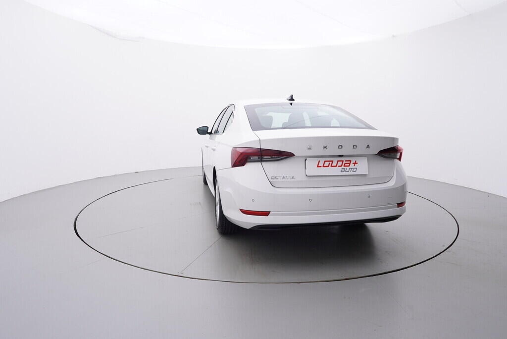 OV190V07392_13.webp_OCTAVIA Style 1.0 TSI 81 kW manuál, DPH