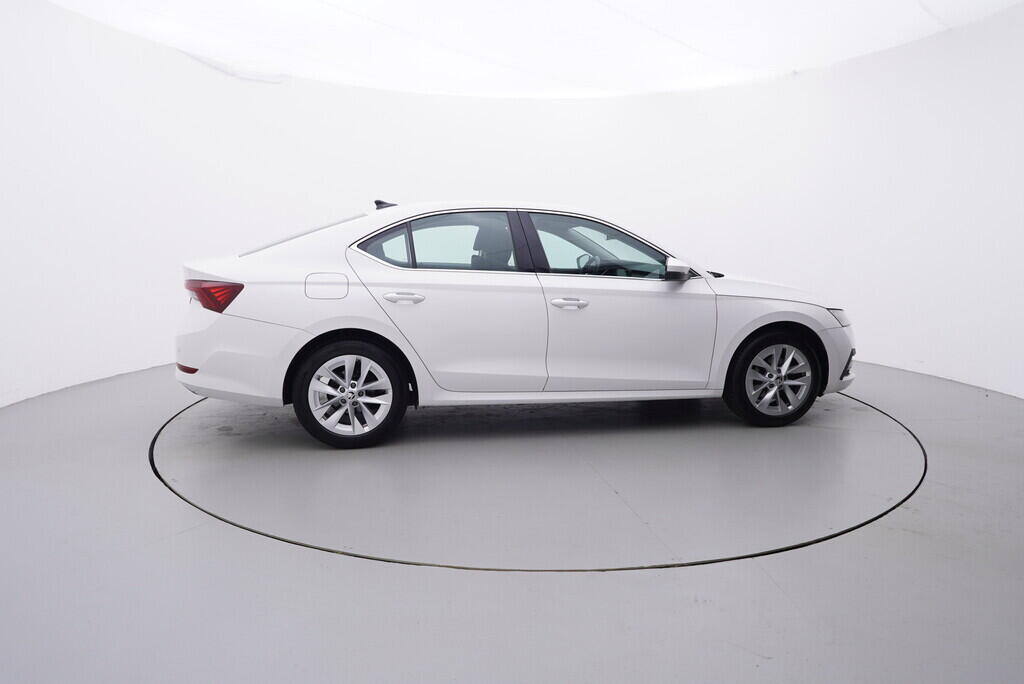 OV190V07392_15.webp_OCTAVIA Style 1.0 TSI 81 kW manuál, DPH