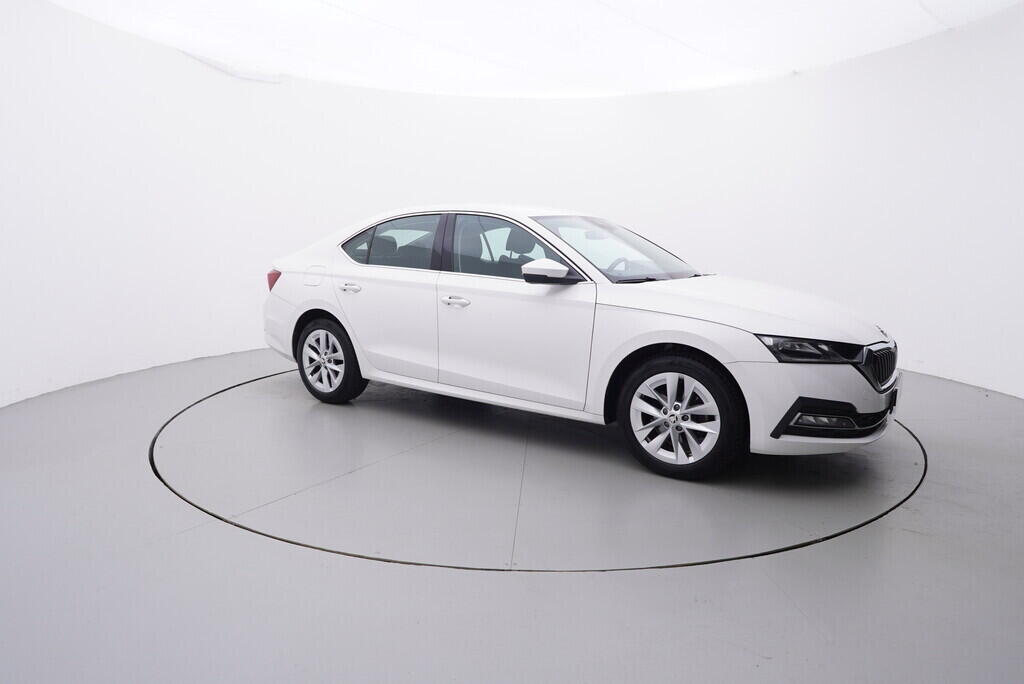 OV190V07392_16.webp_OCTAVIA Style 1.0 TSI 81 kW manuál, DPH