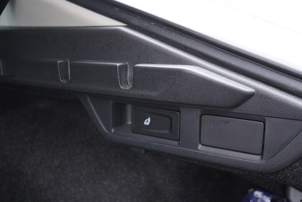 OV190V07392_45.webp_OCTAVIA Style 1.0 TSI 81 kW manuál, DPH