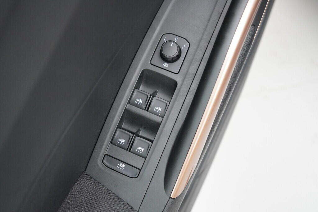 OV190V07422_20.webp_FABIA Style 1.0 TSI 81 kW automat, DPH