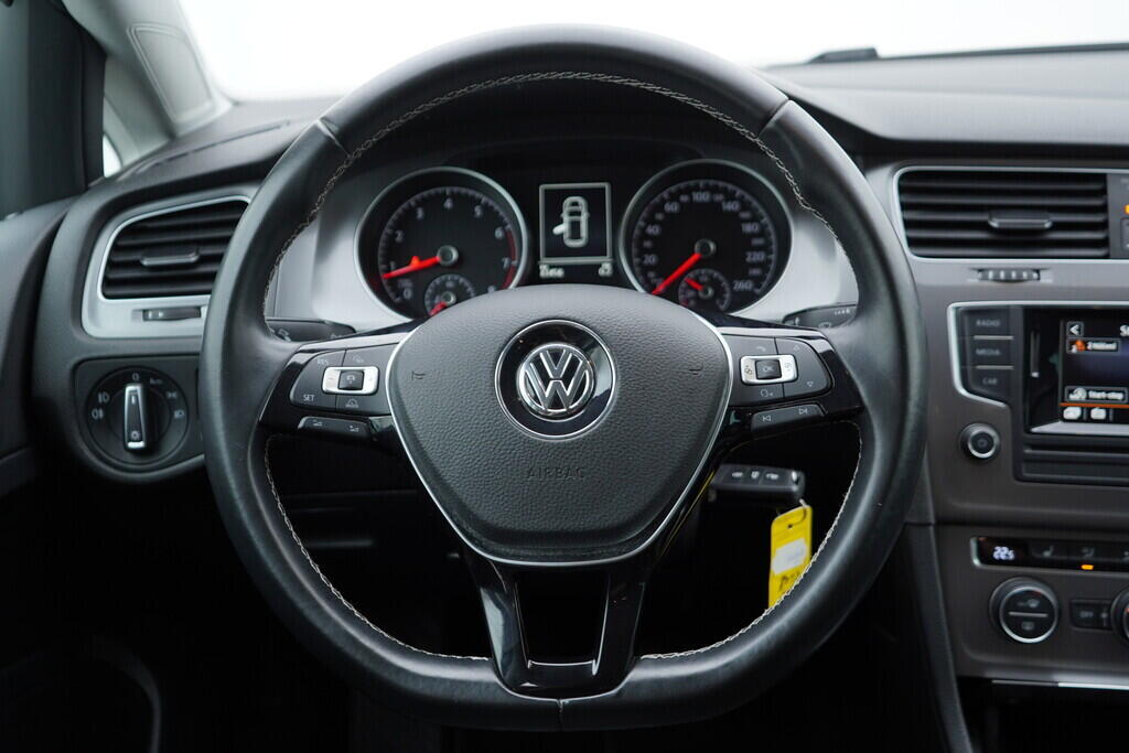 OV190V07440_27.webp_GOLF Lounge 1.2 TSI 81 kW manuál