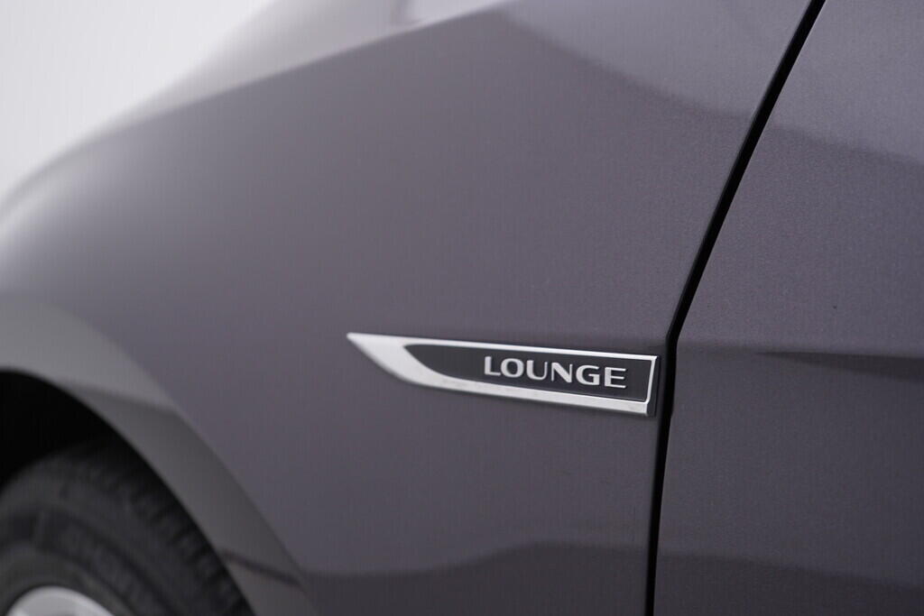 OV190V07440_38.webp_GOLF Lounge 1.2 TSI 81 kW manuál