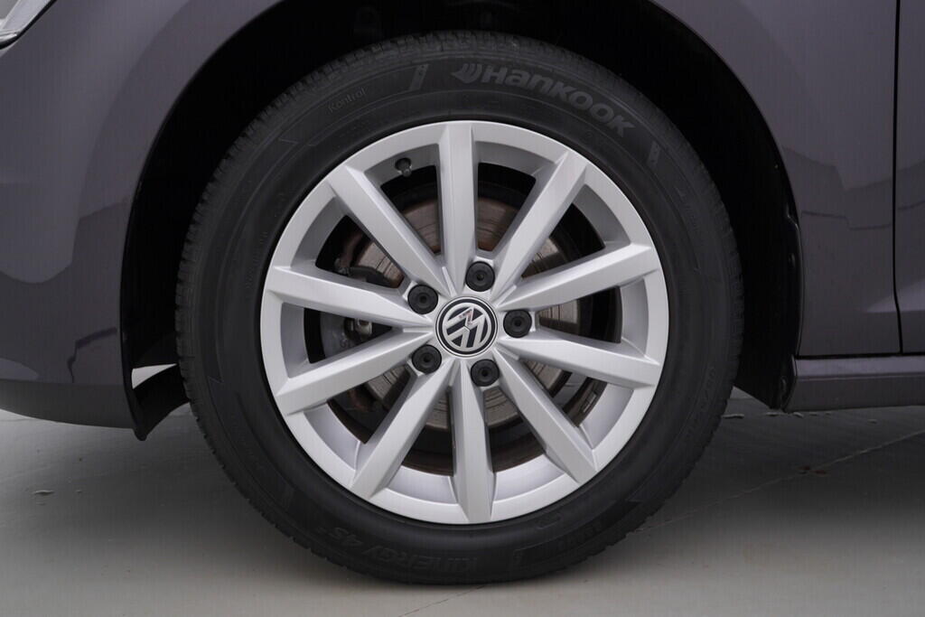 OV190V07440_39.webp_GOLF Lounge 1.2 TSI 81 kW manuál