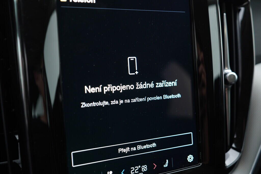 OV190V07446_31.webp_XC60 Plus Dark 2.0 B4 145 kW automat, DPH