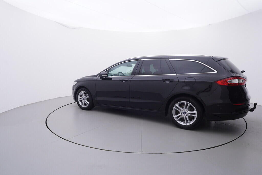 OV190V07462_12.webp_MONDEO Titanium 2.0  110 kW manuál