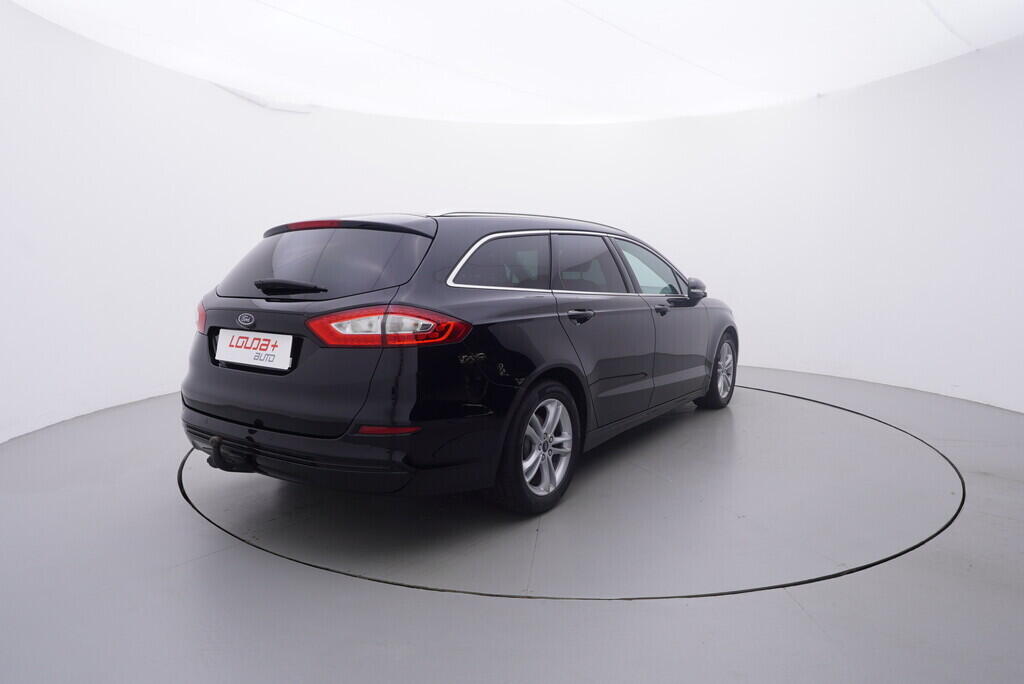 OV190V07462_14.webp_MONDEO Titanium 2.0  110 kW manuál
