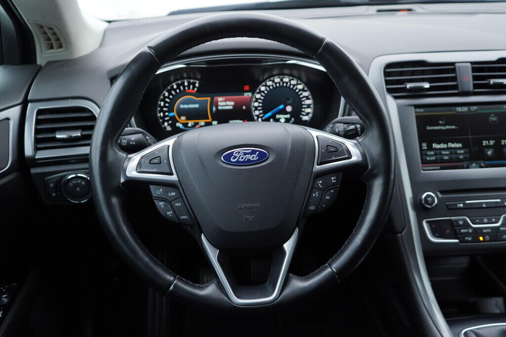 OV190V07462_27.webp_MONDEO Titanium 2.0  110 kW manuál