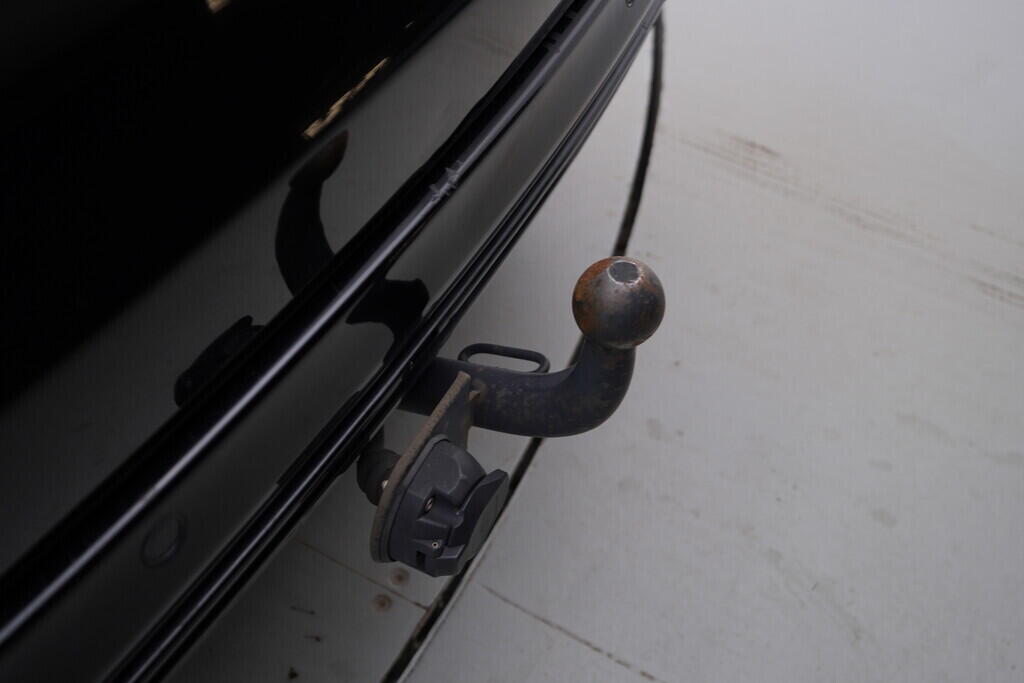 OV190V07462_38.webp_MONDEO Titanium 2.0  110 kW manuál