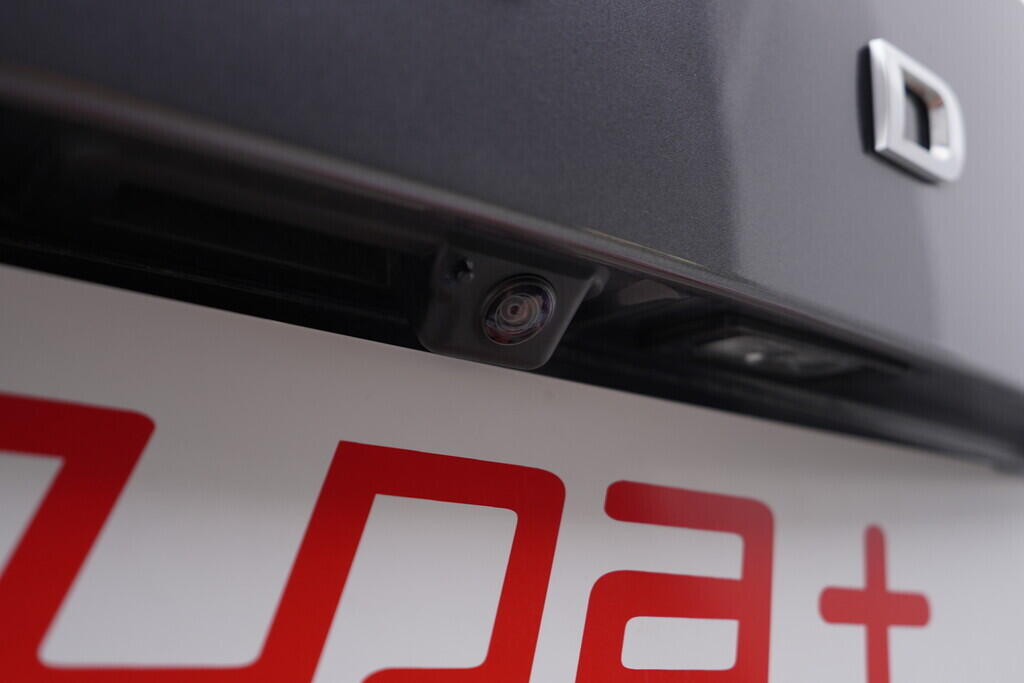 OV190V07488_45.webp_KAROQ Style 1.5 TSI 110 kW automat, DPH