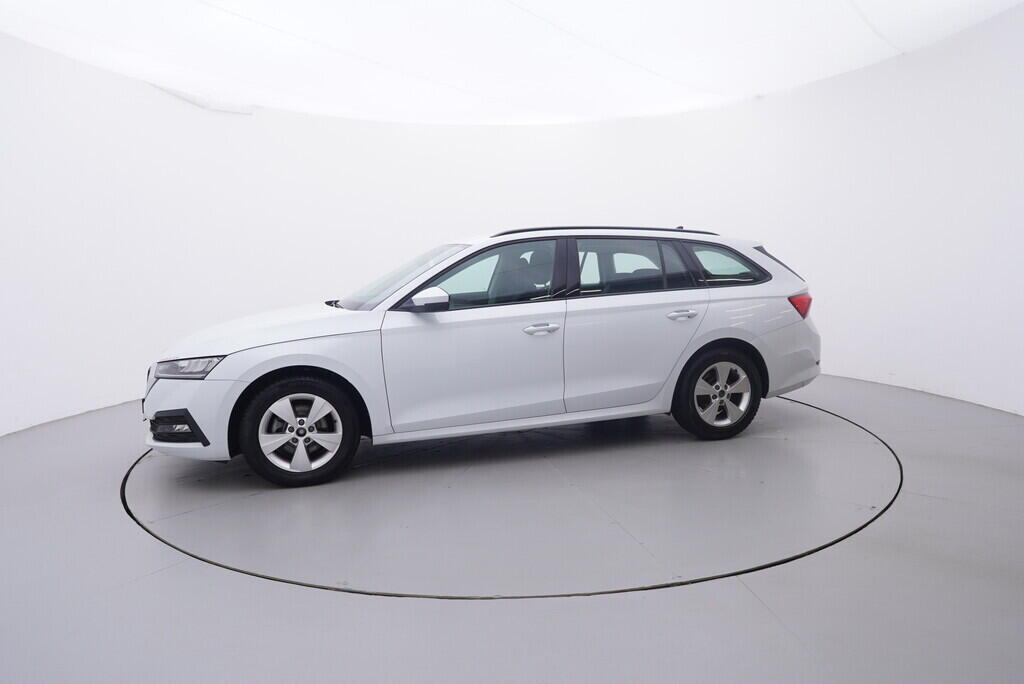 OV190V07492_11.webp_OCTAVIA Exclusive 1.0 TSI 81 kW automat, DPH