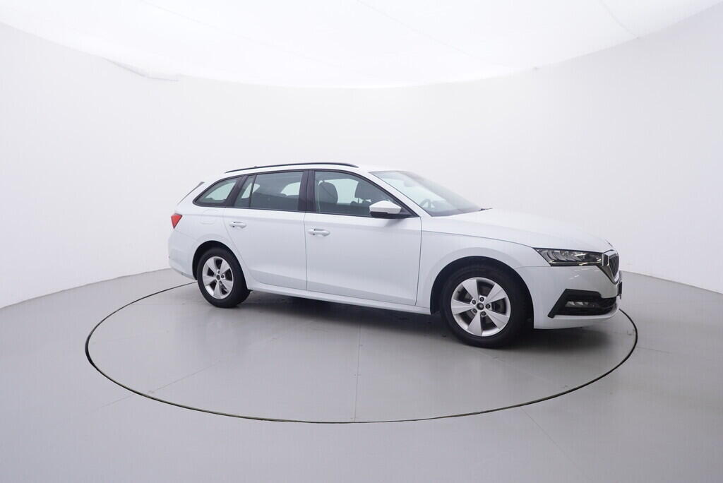 OV190V07492_16.webp_OCTAVIA Exclusive 1.0 TSI 81 kW automat, DPH