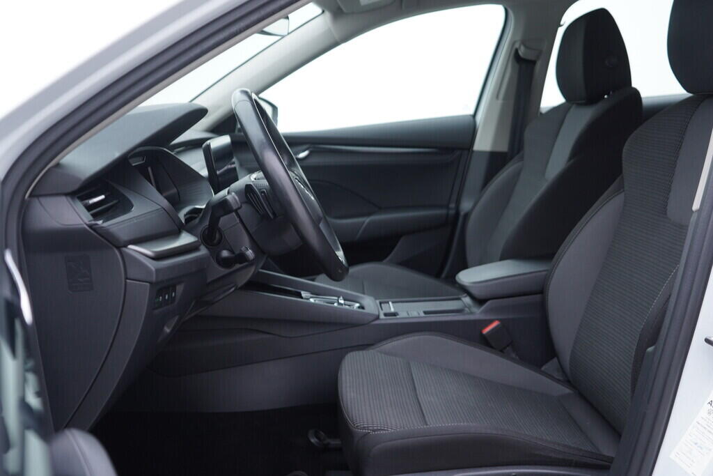 OV190V07492_22.webp_OCTAVIA Exclusive 1.0 TSI 81 kW automat, DPH