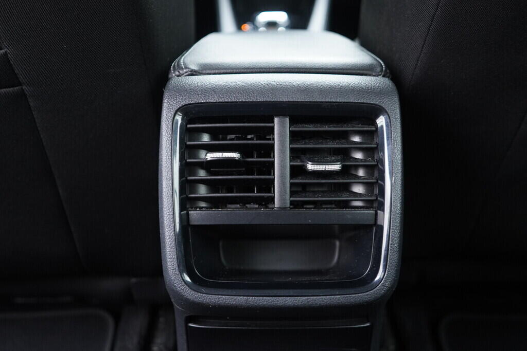 OV190V07492_36.webp_OCTAVIA Exclusive 1.0 TSI 81 kW automat, DPH