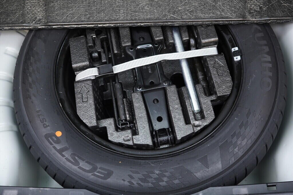 OV190V07492_40.webp_OCTAVIA Exclusive 1.0 TSI 81 kW automat, DPH