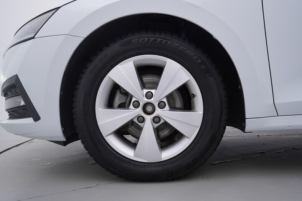 OV190V07492_41.webp_OCTAVIA Exclusive 1.0 TSI 81 kW automat, DPH