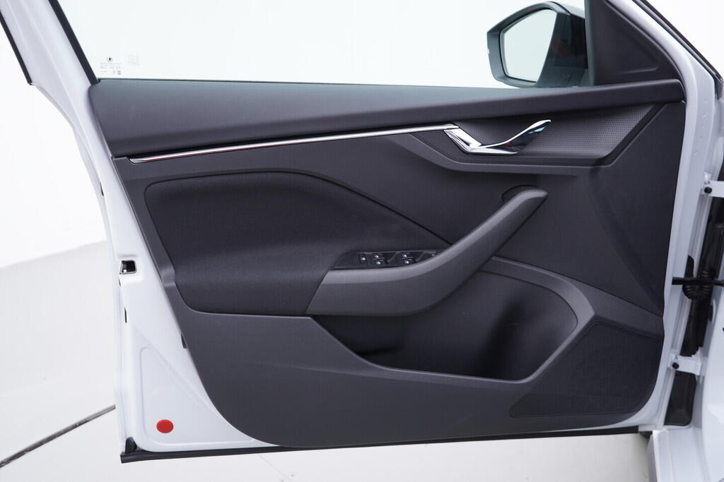 OV190V07525_19.webp_SCALA Monte Carlo 1.5 TSI 110 kW automat, DPH