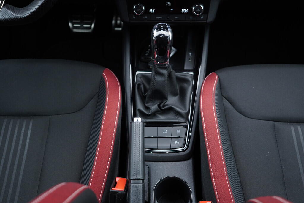 OV190V07525_32.webp_SCALA Monte Carlo 1.5 TSI 110 kW automat, DPH