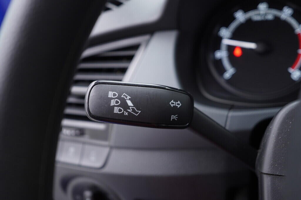 OV190V07536_23.webp_FABIA Active 1.0 TSI 70 kW manuál, DPH