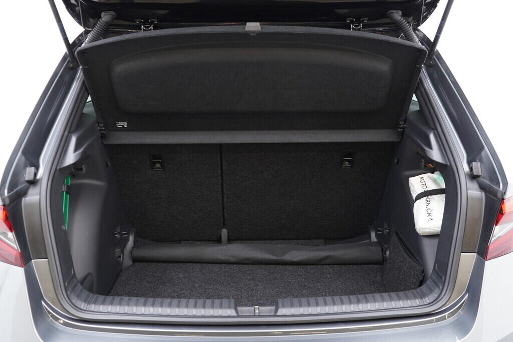 OV190V07608_37.webp_FABIA Monte Carlo 1.5 TSI 110 kW automat, DPH