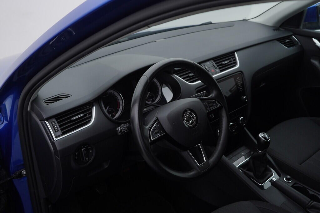 OV190V07624_21.webp_OCTAVIA Style 1.6 TDI 85 kW manuál, DPH