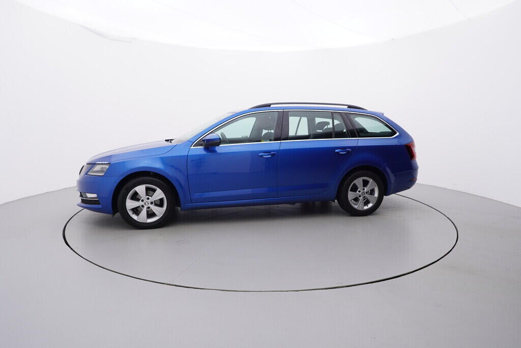 OV190V07635_11.webp_OCTAVIA Style 1.6 TDI 85 kW manuál, DPH