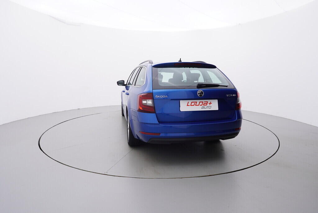 OV190V07635_13.webp_OCTAVIA Style 1.6 TDI 85 kW manuál, DPH