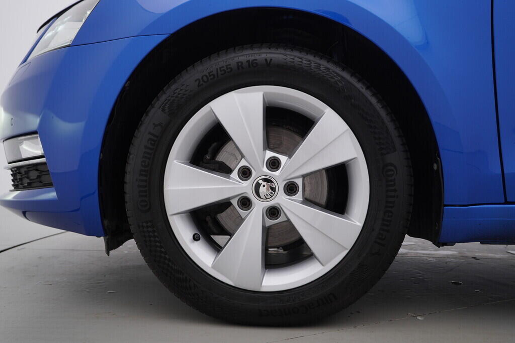 OV190V07635_42.webp_OCTAVIA Style 1.6 TDI 85 kW manuál, DPH