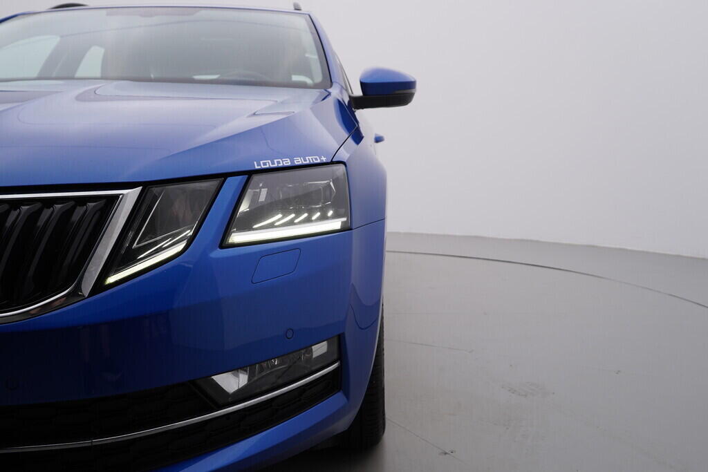 OV190V07635_43.webp_OCTAVIA Style 1.6 TDI 85 kW manuál, DPH