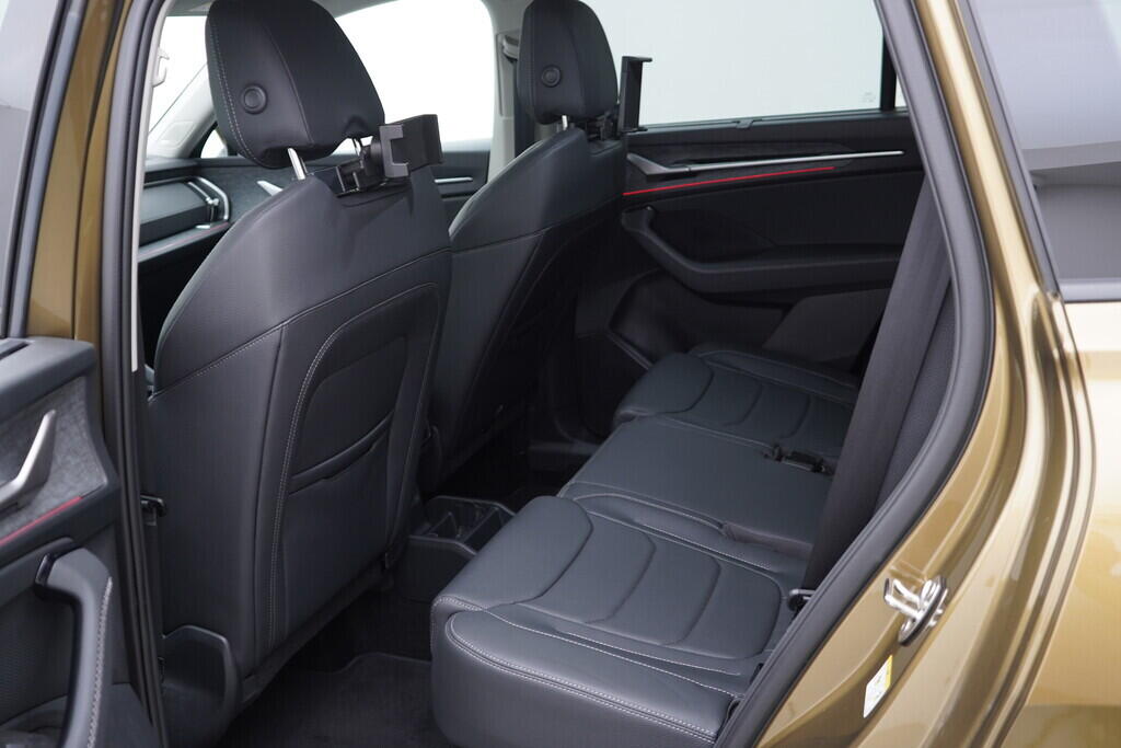 OV190V07657_43.webp_KODIAQ Selection 2.0 TDI 142 kW automat, DPH