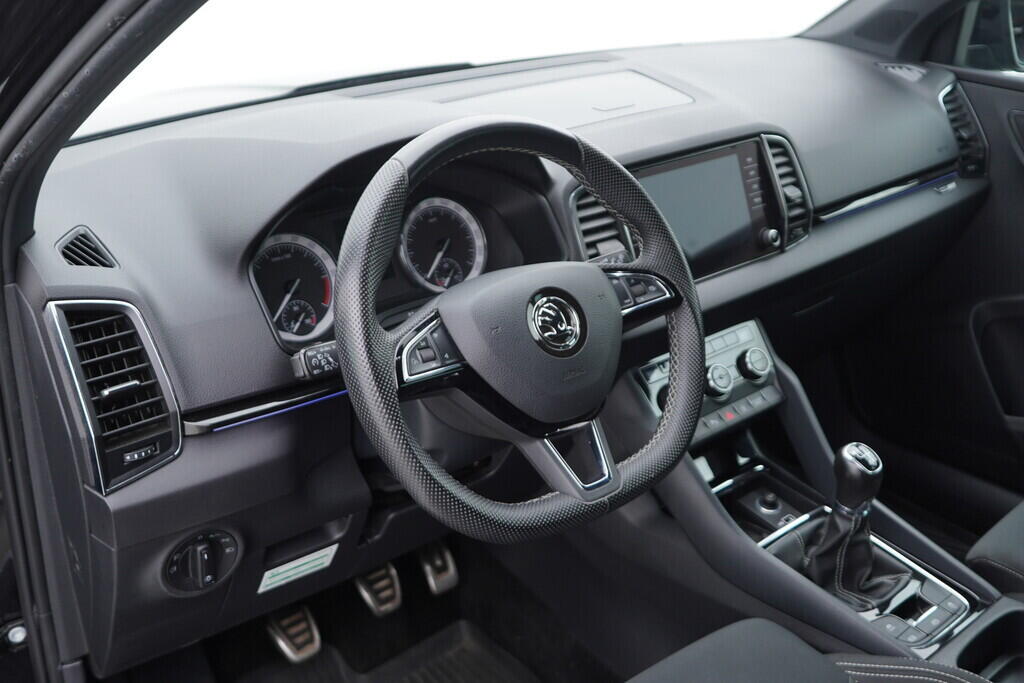OV190V07699_21.webp_KAROQ SportLine 2.0 TDI 110 kW manuál