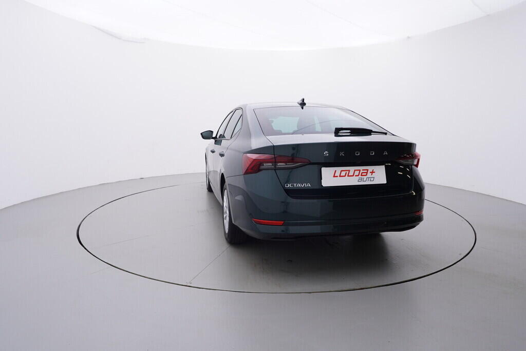 OV190V07711_13.webp_OCTAVIA Ambition 2.0 TDI 85 kW manuál, DPH