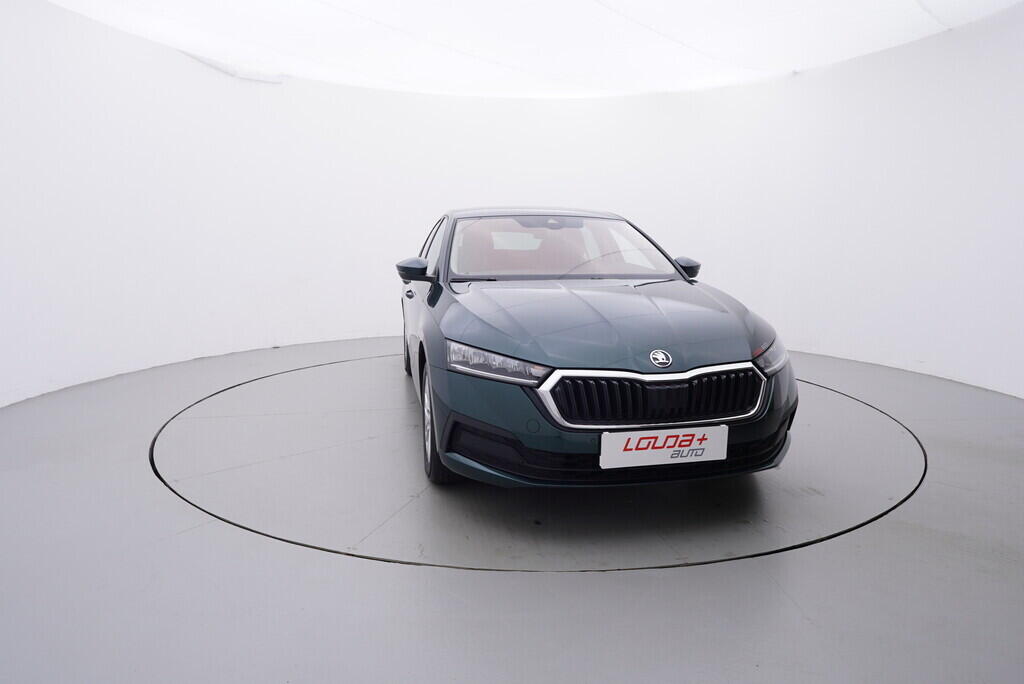 OV190V07711_17.webp_OCTAVIA Ambition 2.0 TDI 85 kW manuál, DPH