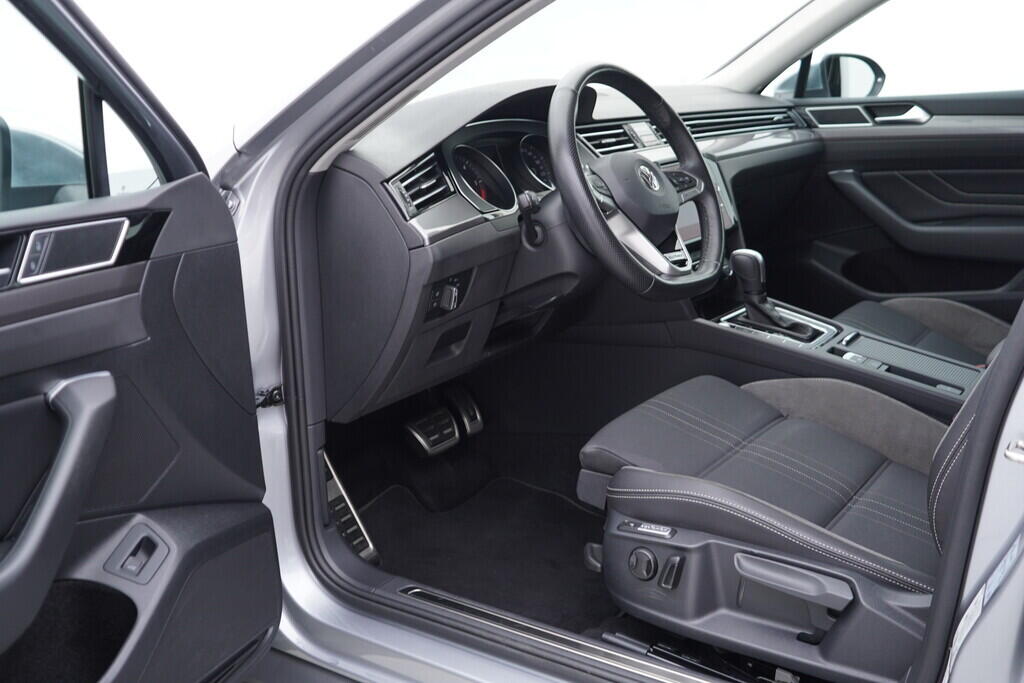 OV190V07717_18.webp_PASSAT ALLTRACK  2.0 TDI 140 kW automat, DPH
