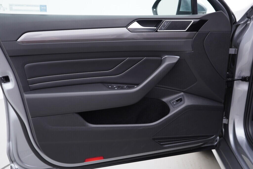 OV190V07717_19.webp_PASSAT ALLTRACK  2.0 TDI 140 kW automat, DPH