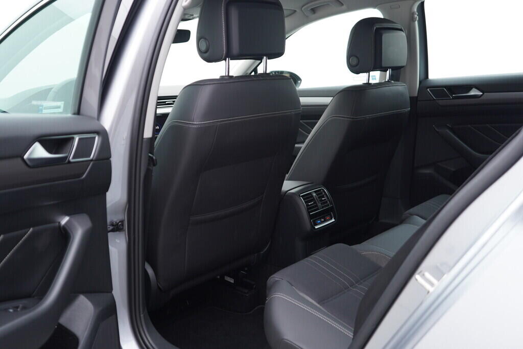 OV190V07717_37.webp_PASSAT ALLTRACK  2.0 TDI 140 kW automat, DPH