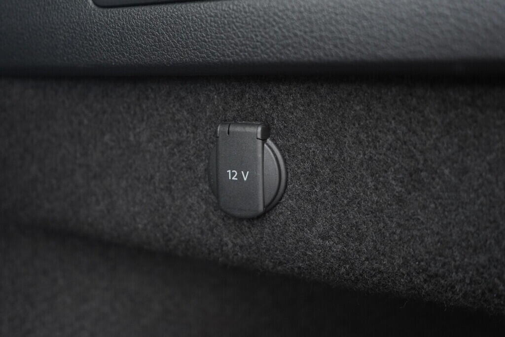 OV190V07717_40.webp_PASSAT ALLTRACK  2.0 TDI 140 kW automat, DPH